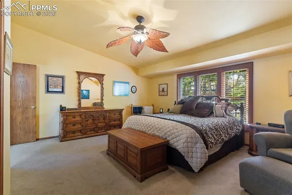$948,000 | 340 Thames Drive, Colorado Springs, CO 80906
