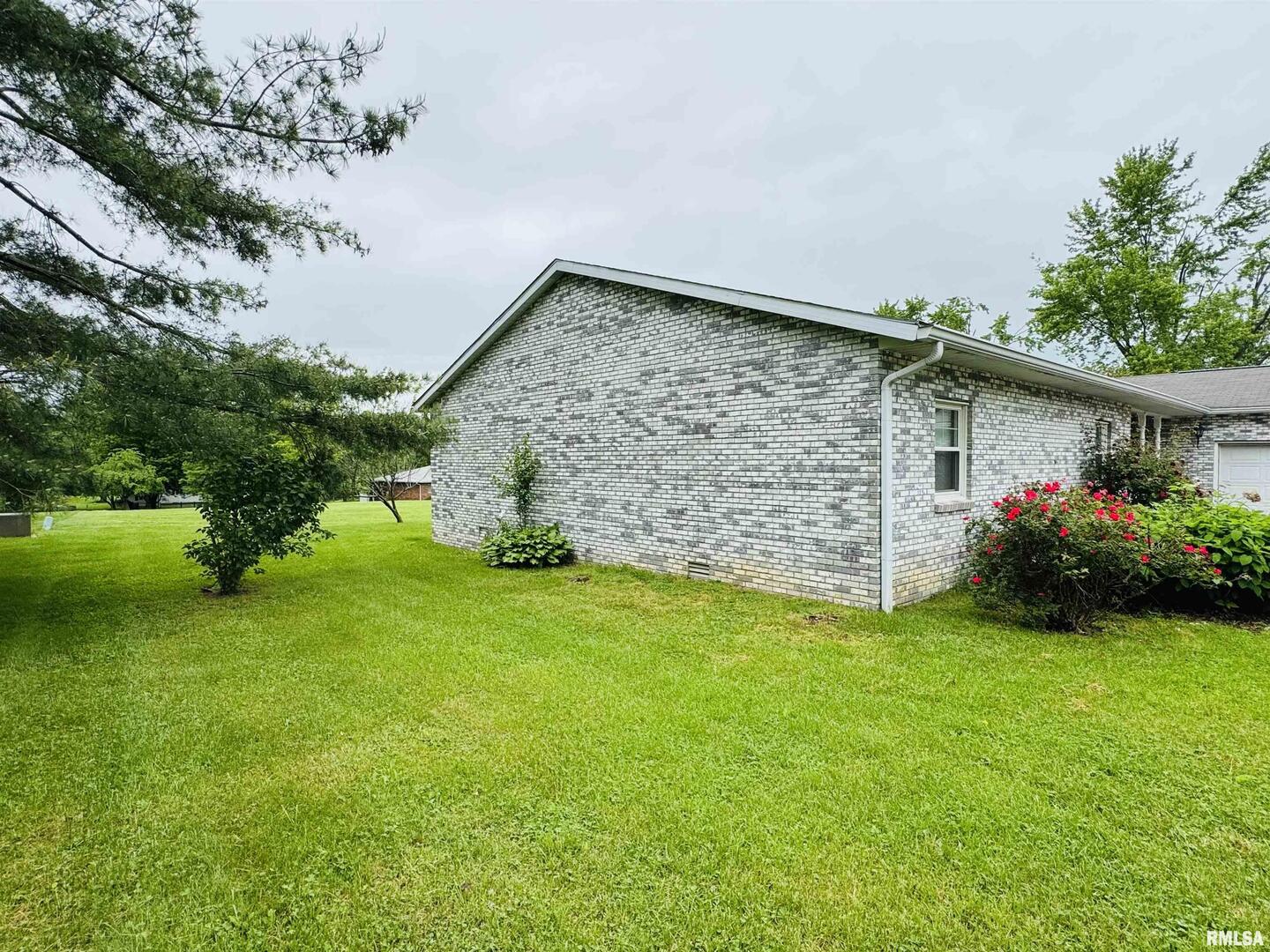 111 Stork Street Anna, IL 62906 - Photo 5 of 33