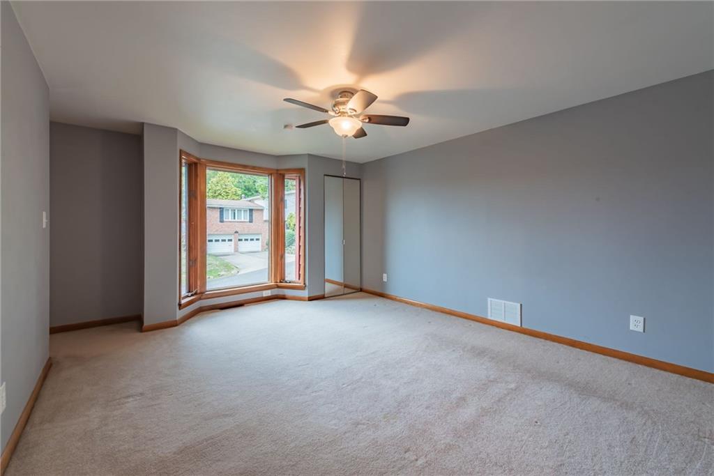 37 Roxbury Road Pittsburgh, PA 15221 - Photo 10 of 22 Master Bedroom