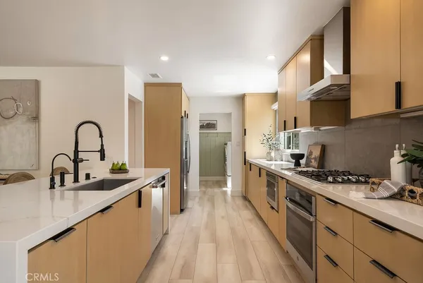 $2,499,000 | 12822 Fairhaven Avenue, North Tustin, CA 92705