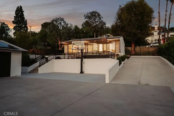 $2,499,000 | 12822 Fairhaven Avenue, North Tustin, CA 92705
