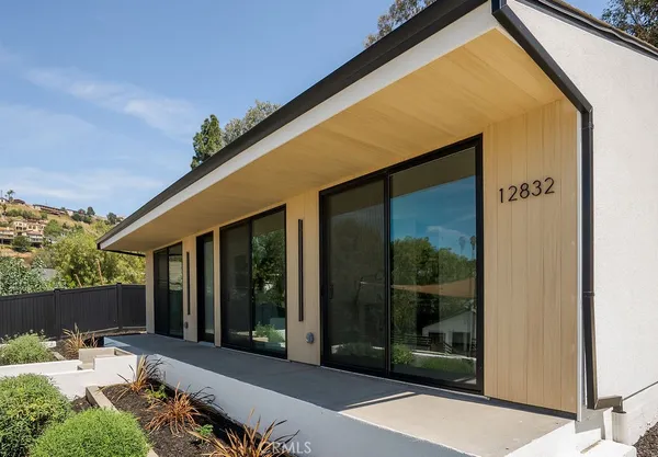 $2,499,000 | 12822 Fairhaven Avenue, North Tustin, CA 92705