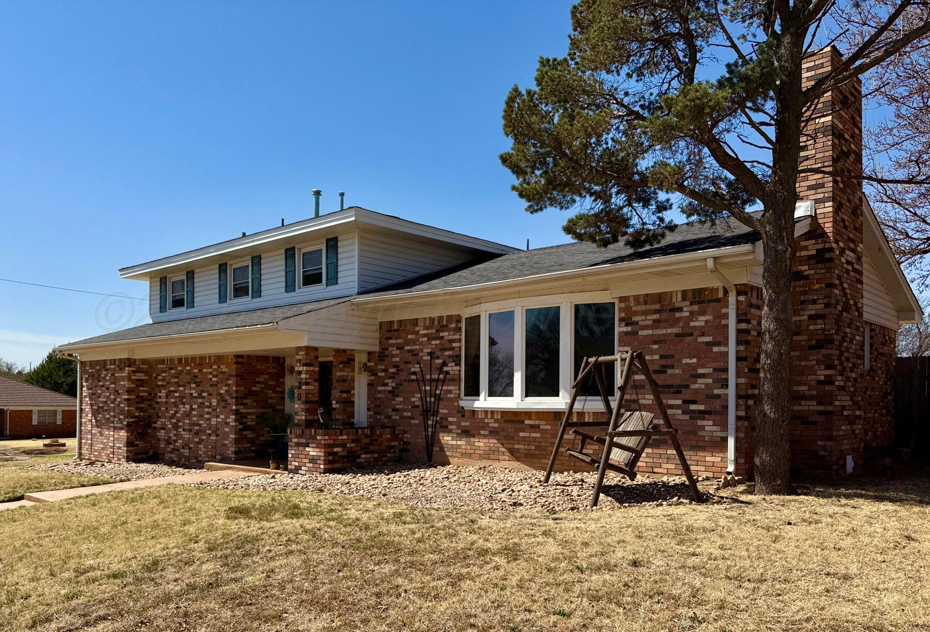 1420 Bluebonnet Street Borger, TX 79007 - Photo 1 of 36 IMG_8973