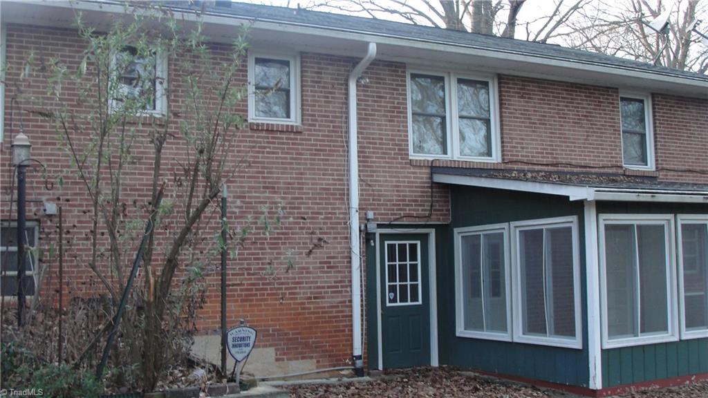 1347 Pinebluff Road Winston-Salem, NC 27103 - Photo 2 of 13 Gallery Image 2