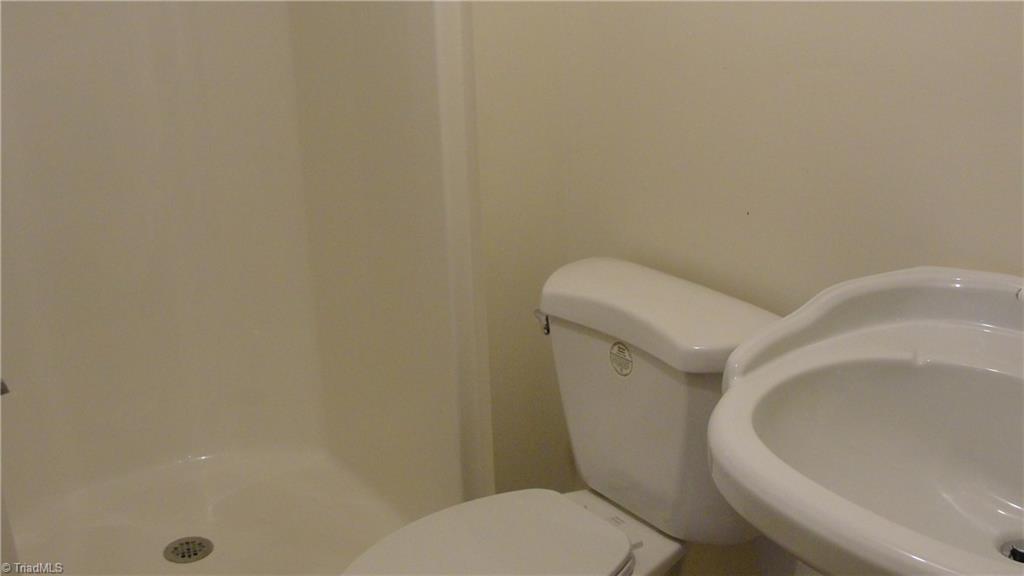 1347 Pinebluff Road Winston-Salem, NC 27103 - Photo 11 of 13 Gallery Image 11
