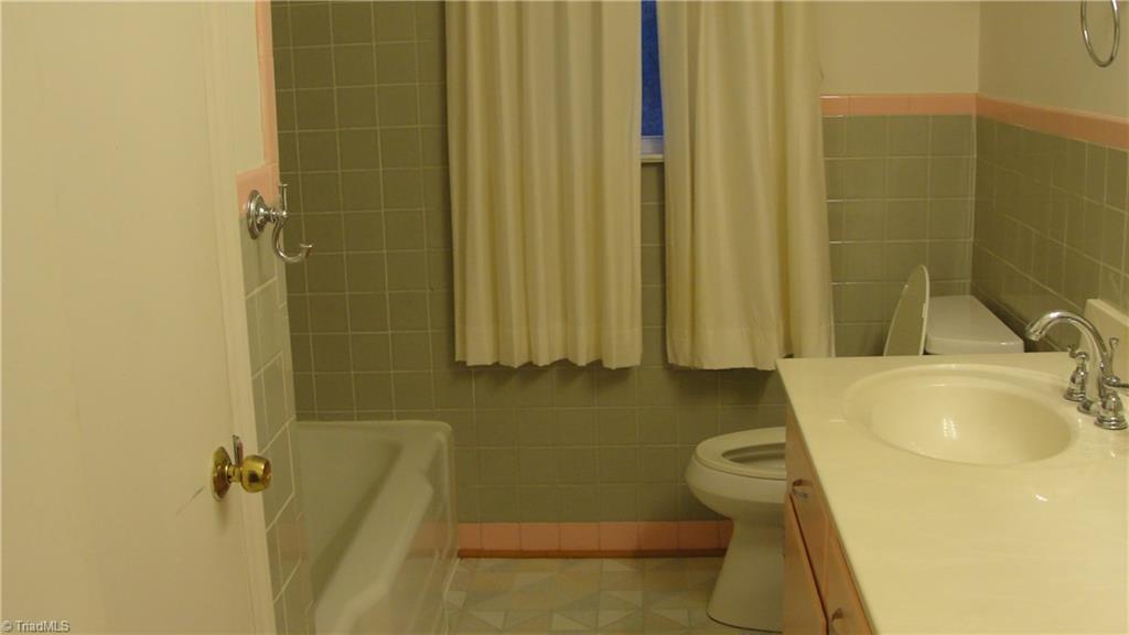 1347 Pinebluff Road Winston-Salem, NC 27103 - Photo 13 of 13 Gallery Image 13