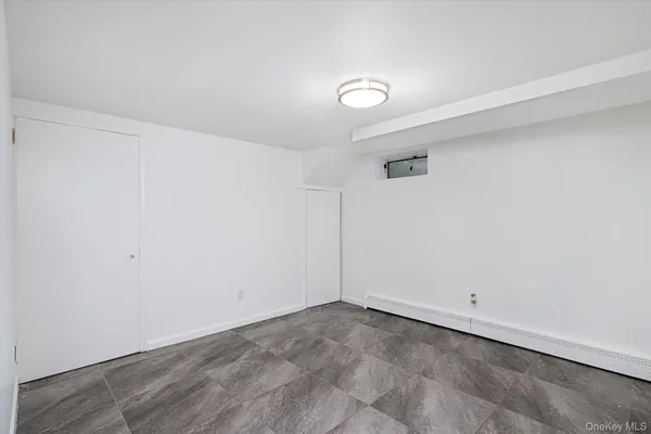 $849,000 | 966 Tyrus Court, Merrick, NY 11566