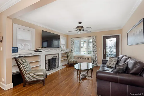 $849,000 | 966 Tyrus Court, Merrick, NY 11566