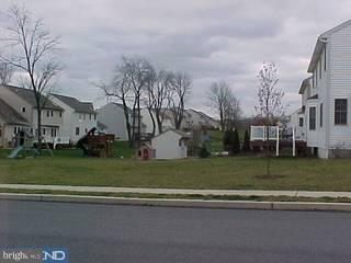 31 Connecticut Avenue Sinking Spring, PA 19608 - Photo 3 of 4