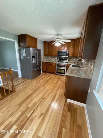 $420,000 | 184 Glenn Circle, Powell, TN 37849