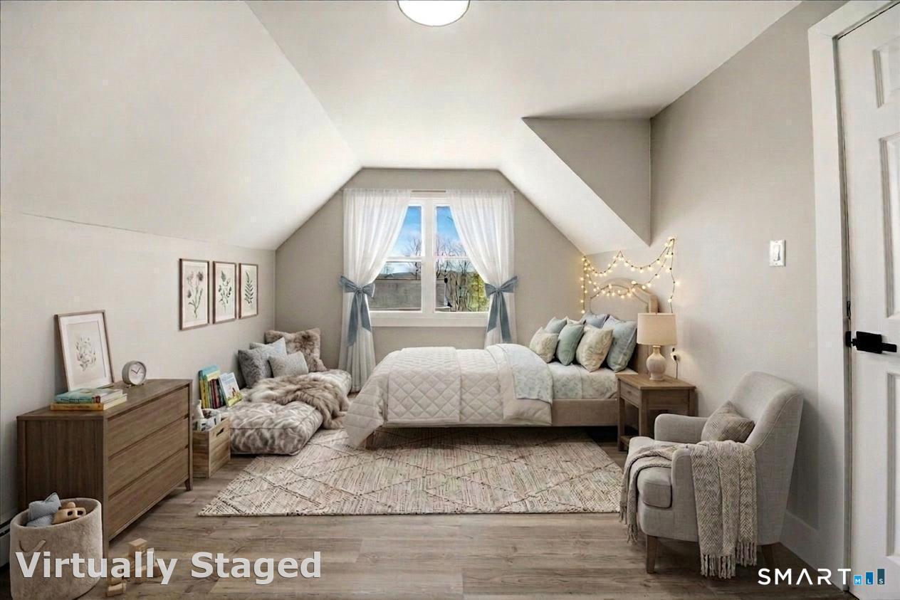 12 Darien Road New Fairfield, CT 06812 - Photo 16 of 31 Top Floor