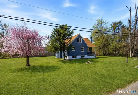$550,000 | 12 Darien Road, New Fairfield, CT 06812