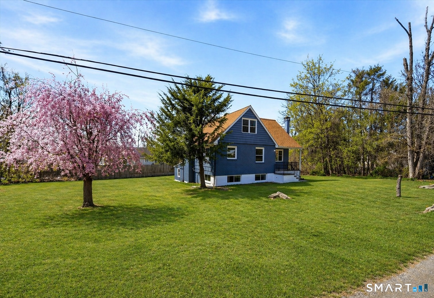 12 Darien Road New Fairfield, CT 06812 - Photo 2 of 31