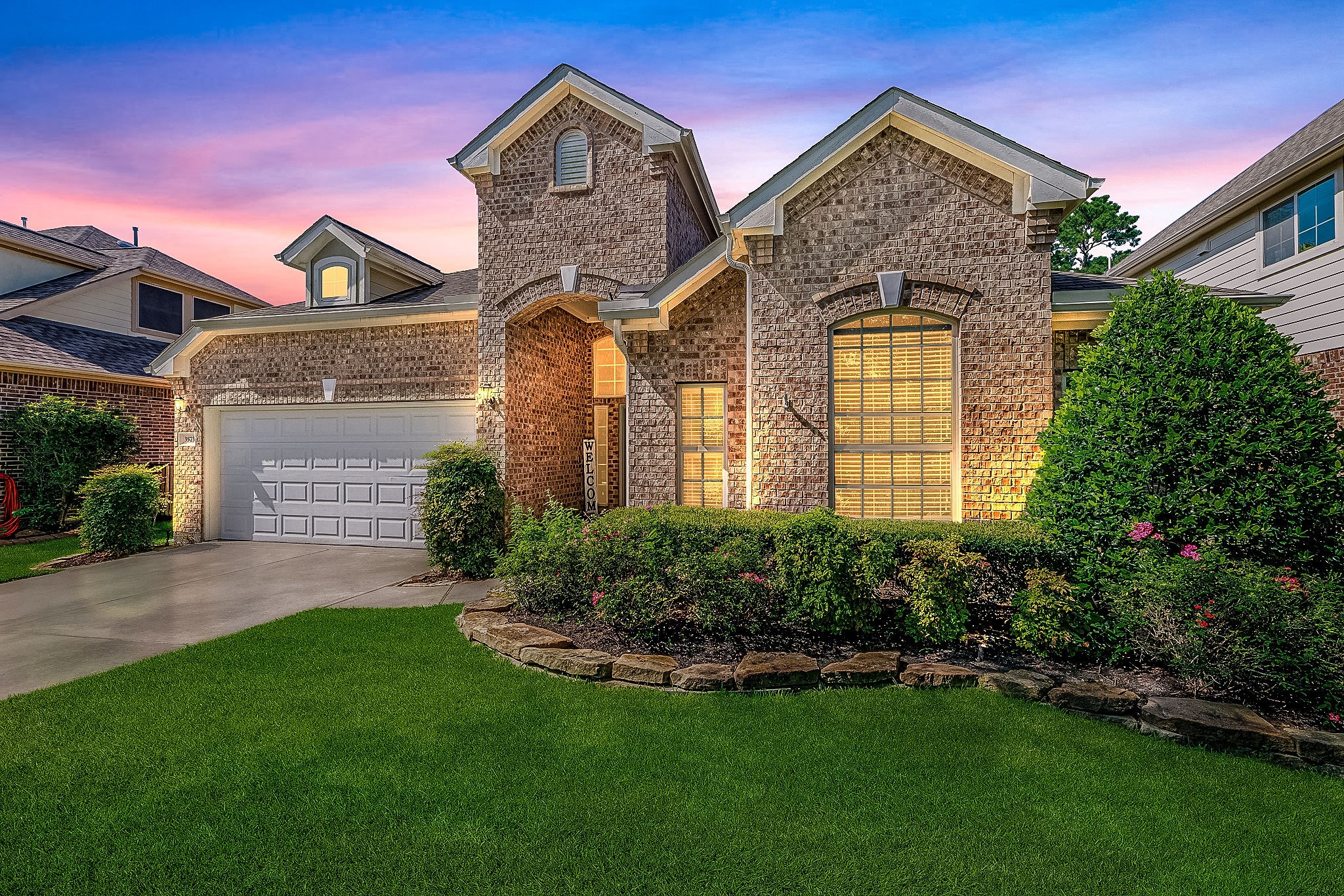 3573 Falcon Way Conroe, TX 77304 - Photo 1 of 34 Gallery Image 1