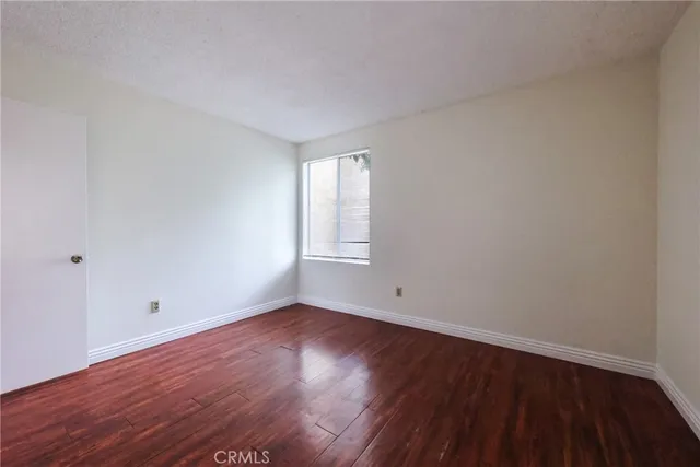 $435,000 | 1000 West MacArthur Boulevard, Unit 113, Santa Ana, CA 92707