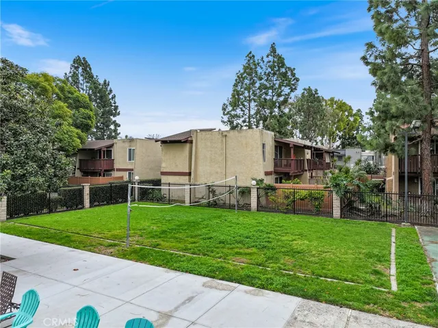 $435,000 | 1000 West MacArthur Boulevard, Unit 113, Santa Ana, CA 92707