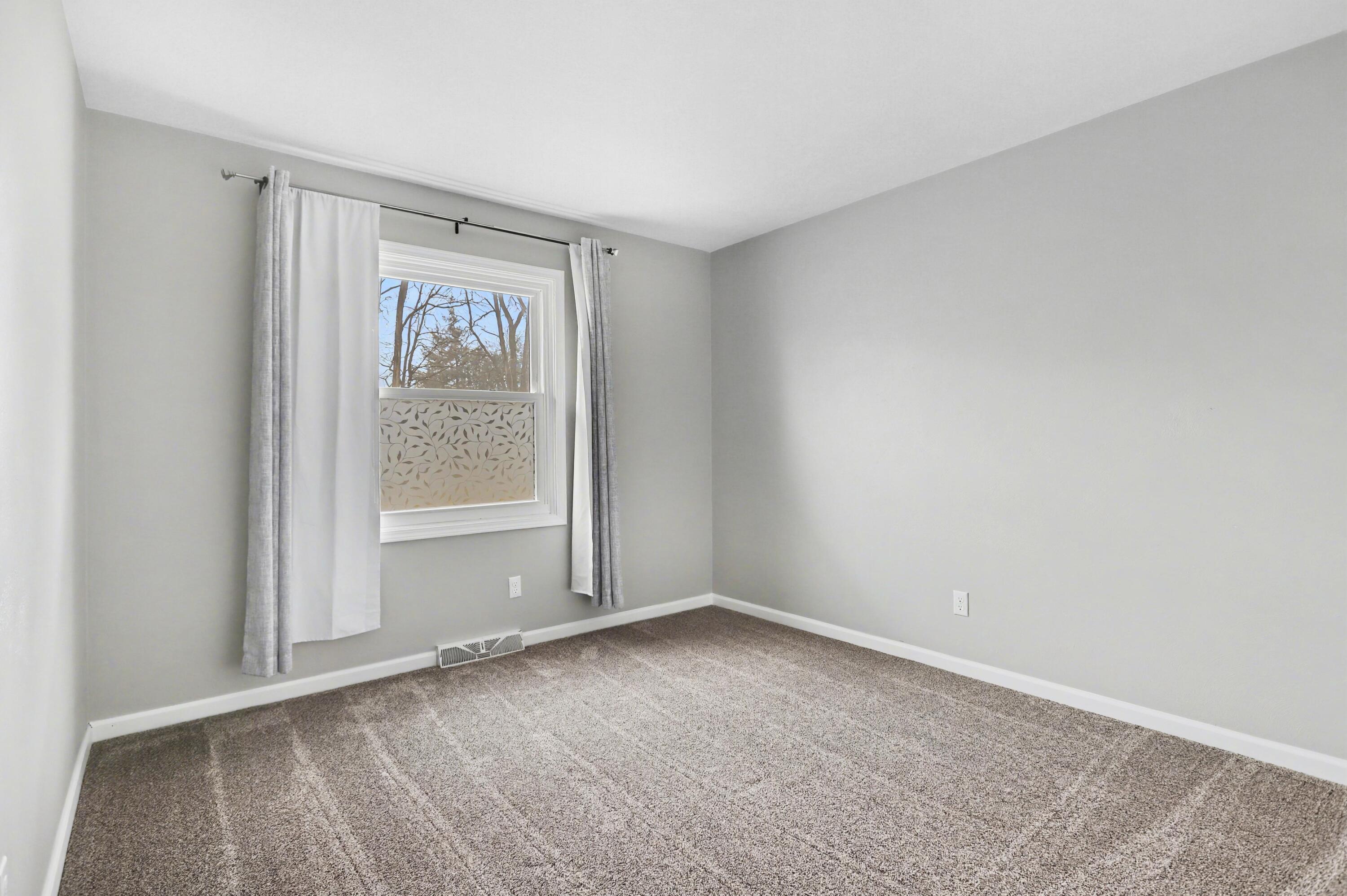 56846 Feather Court Three Rivers, MI 49093 - Photo 11 of 20 010_file_7838