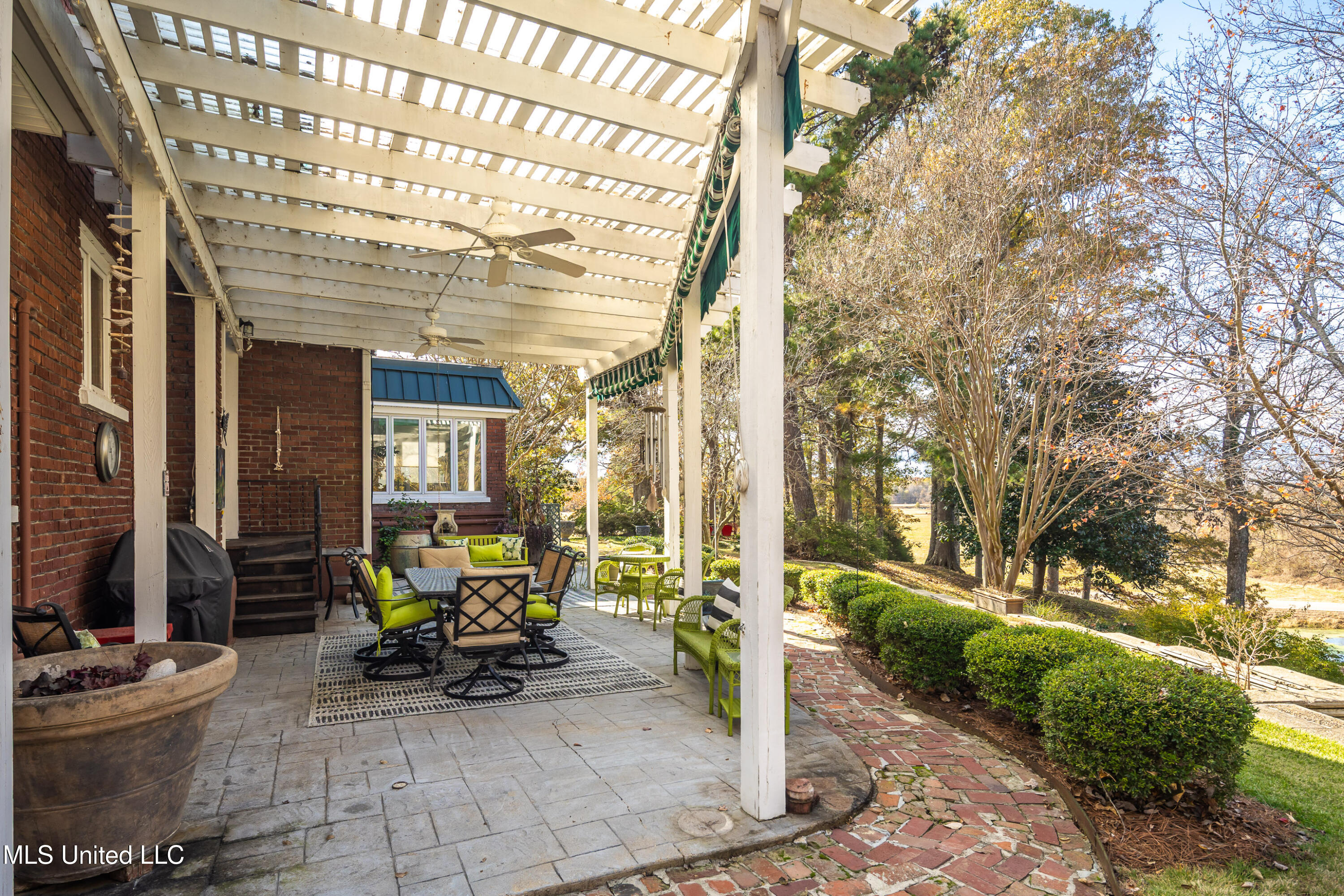 8000 Austin Road Lake Cormorant, MS 38641 - Photo 33 of 76 041-8000 Austin Road Lake-MLS Version