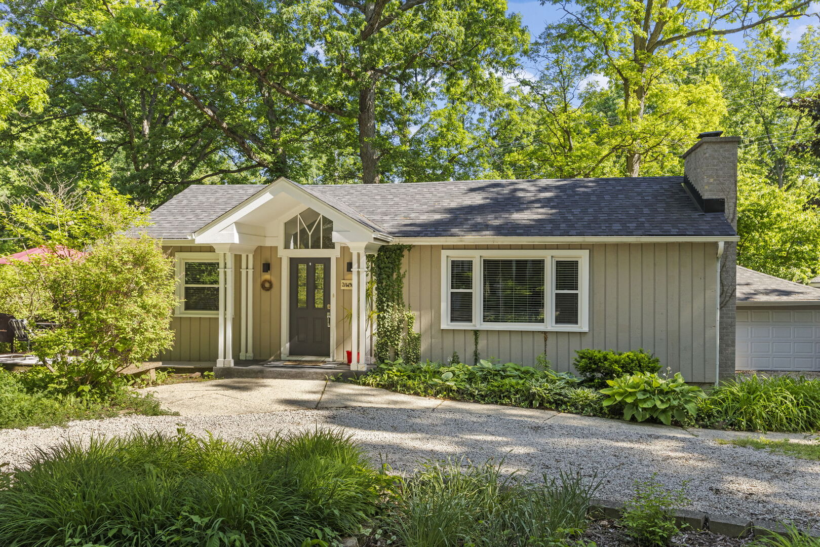 21W363 Walnut Road Glen Ellyn, IL 60137 - Photo 1 of 31