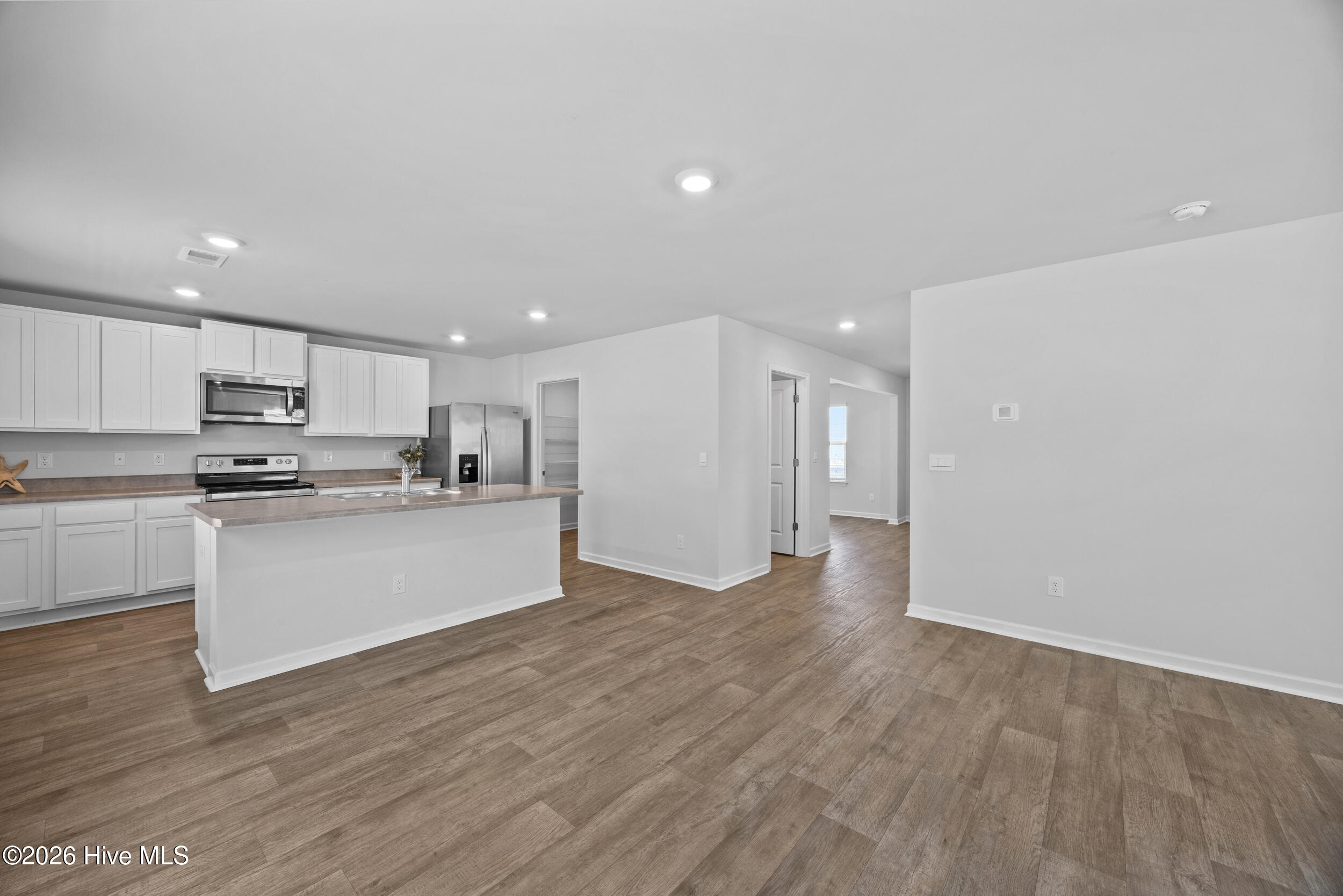 756 Buckeye Road Northeast Leland, NC 28451 - Photo 14 of 63 Dining and Kitchen