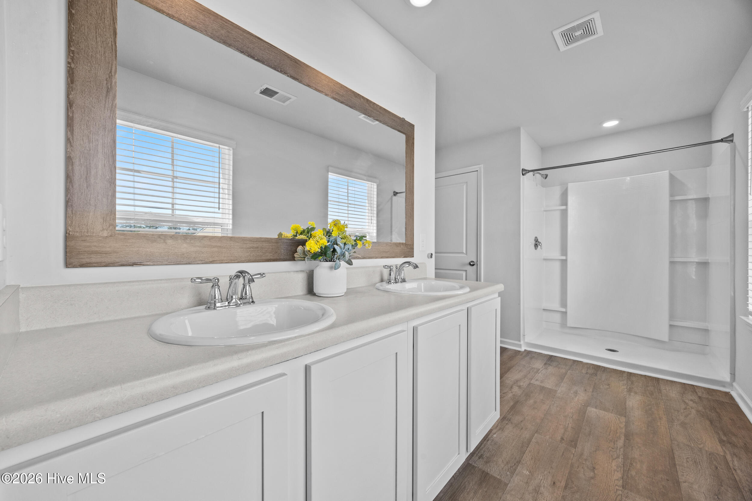 756 Buckeye Road Northeast Leland, NC 28451 - Photo 29 of 63 Primary Bath