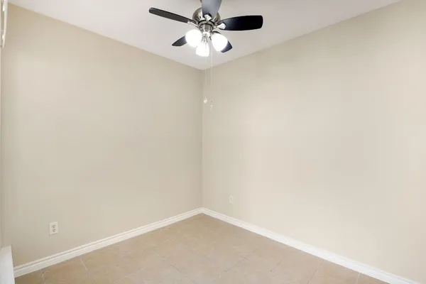 $125,000 | 3500 Tangle Brush Drive, Unit 150, The Woodlands, TX 77381