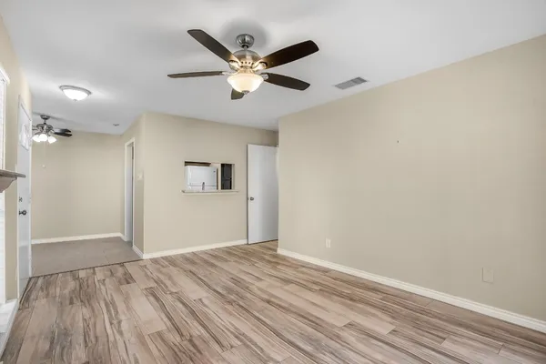 $125,000 | 3500 Tangle Brush Drive, Unit 150, The Woodlands, TX 77381