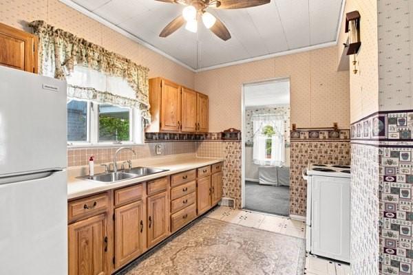 297 Friendship Road Beaver Falls, PA 15010 - Photo 5 of 29