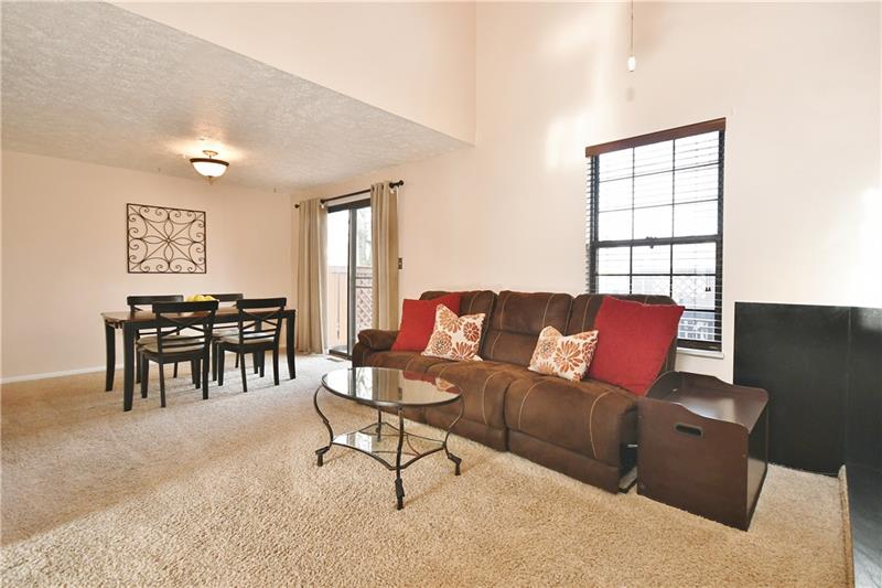 1106 Old Farm Road Lawrence, PA 15055 - Photo 7 of 21 Gallery Image 7