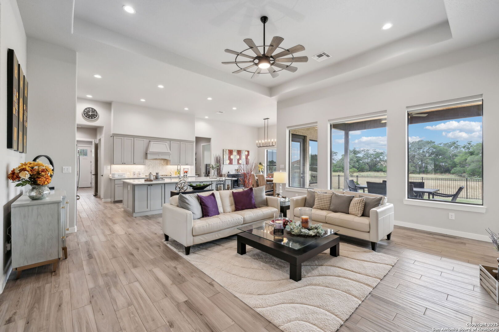 406 Arthur Court Spring Branch, TX 78070 - Photo 12 of 44