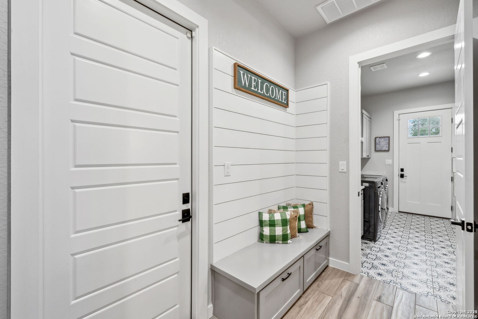 406 Arthur Court Spring Branch, TX 78070 - Photo 27 of 44