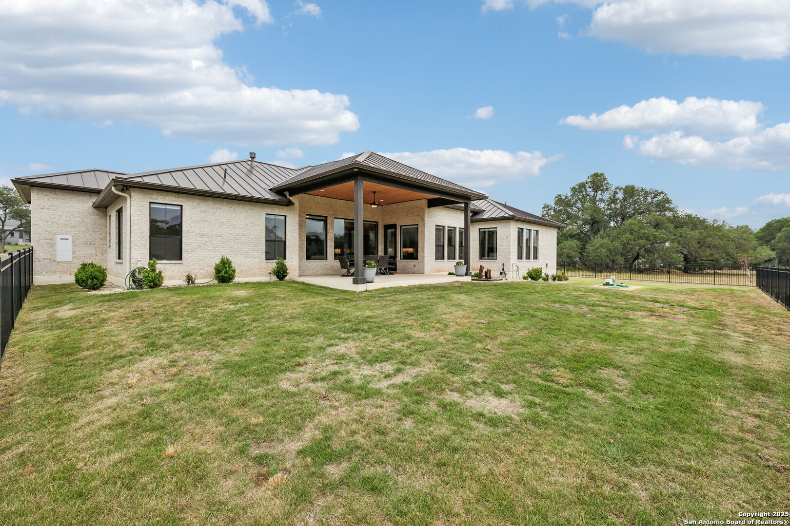 406 Arthur Court Spring Branch, TX 78070 - Photo 37 of 44