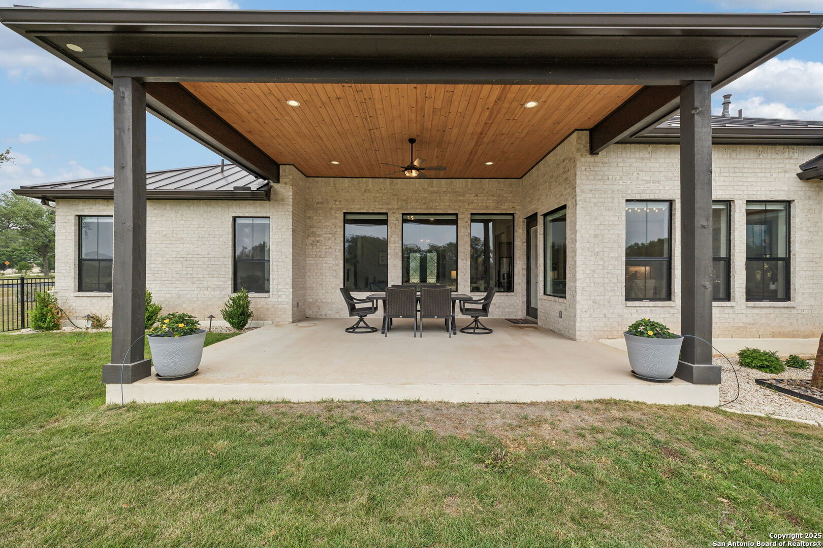 406 Arthur Court Spring Branch, TX 78070 - Photo 38 of 44