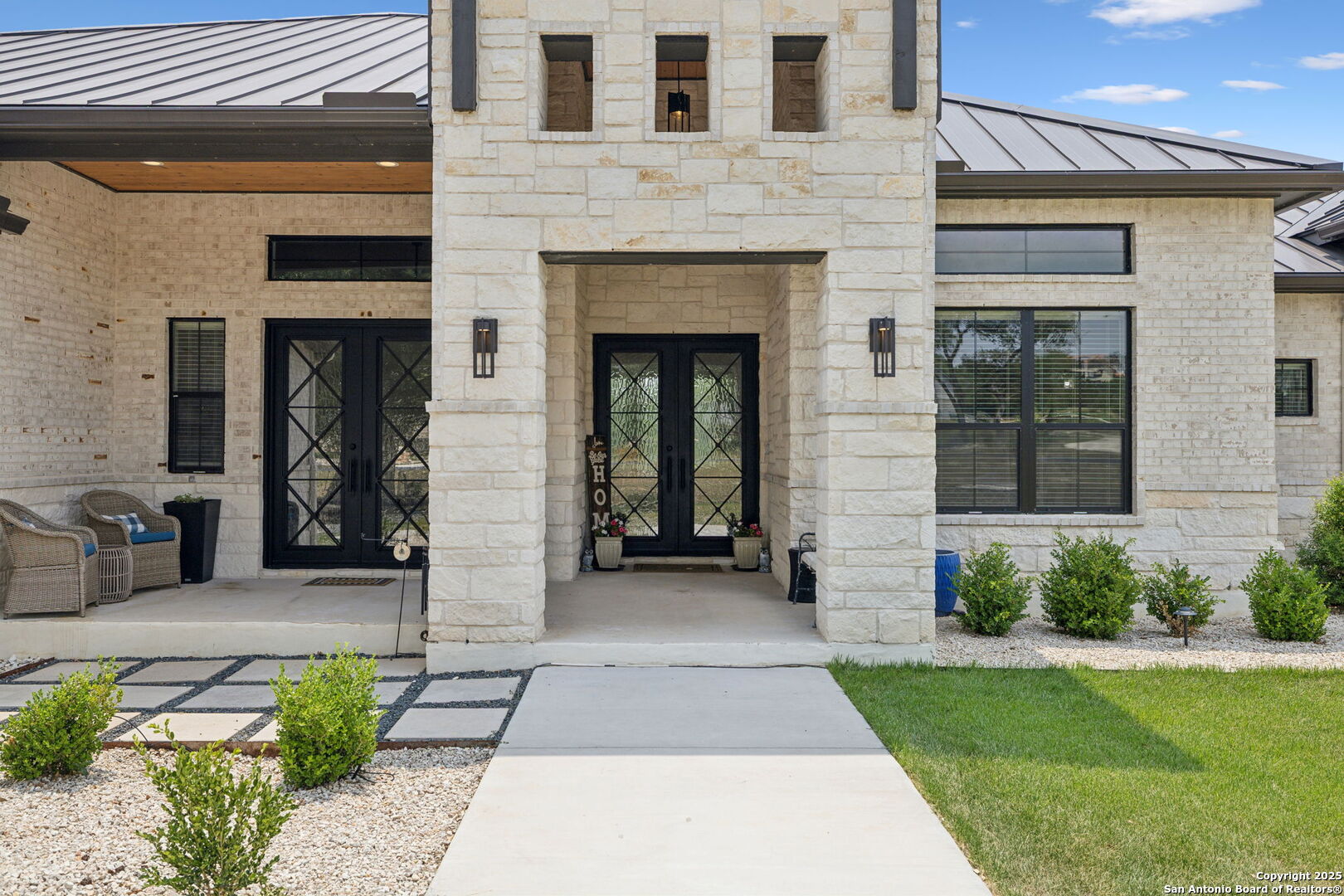 406 Arthur Court Spring Branch, TX 78070 - Photo 5 of 44