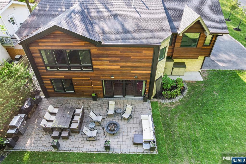 655 Floyd Street Englewood Cliffs, NJ 07632 - Photo 41 of 49