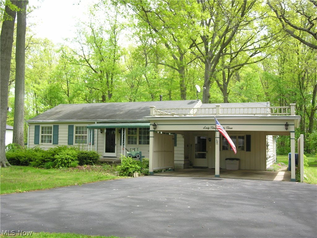 6333 Murray Ridge Road Elyria, OH 44035 - Photo 2 of 16 Gallery Image 2