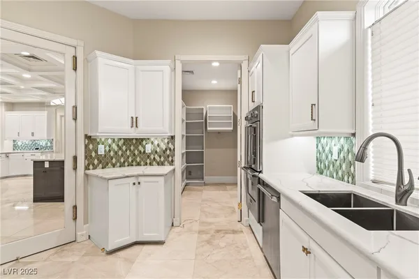 $3,300,000 | 14 Via Potenza Court, Henderson, NV 89011