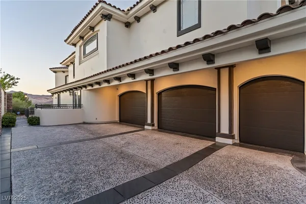$3,300,000 | 14 Via Potenza Court, Henderson, NV 89011