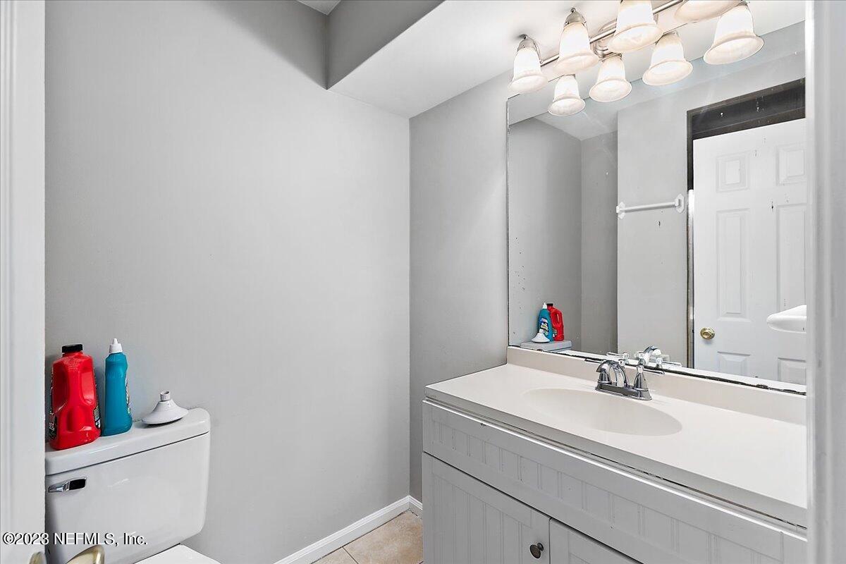3801 Crown Point Road, Unit 1042 Jacksonville, FL 32257 - Photo 11 of 19 13-Bathroom