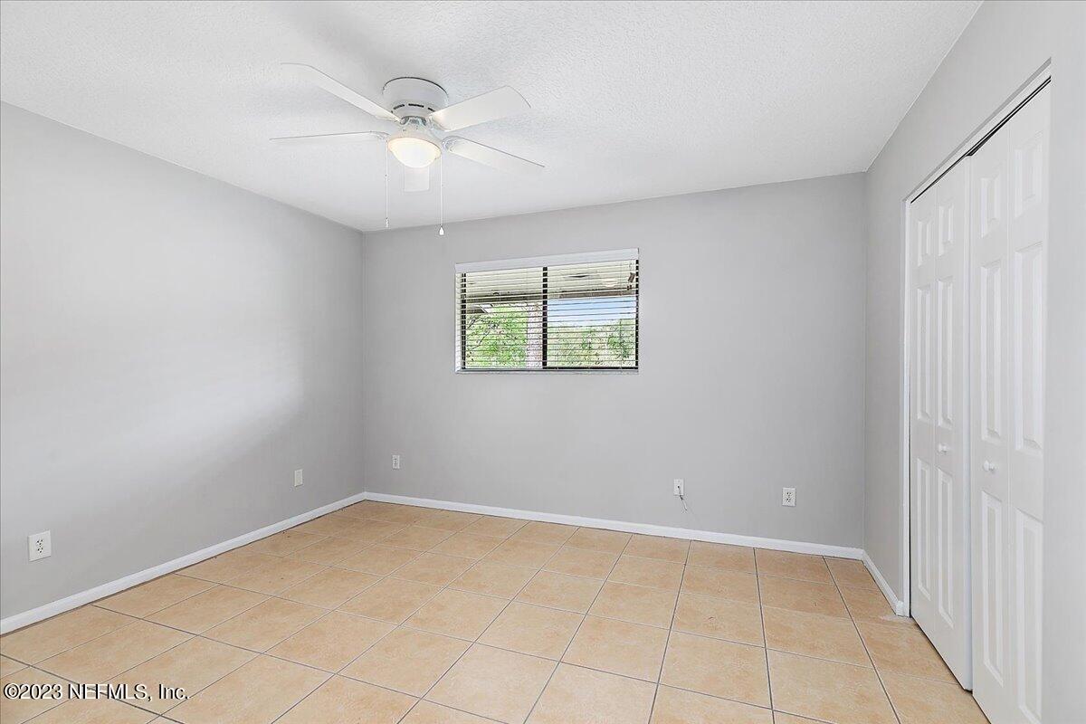 3801 Crown Point Road, Unit 1042 Jacksonville, FL 32257 - Photo 10 of 19 12-Bedroom