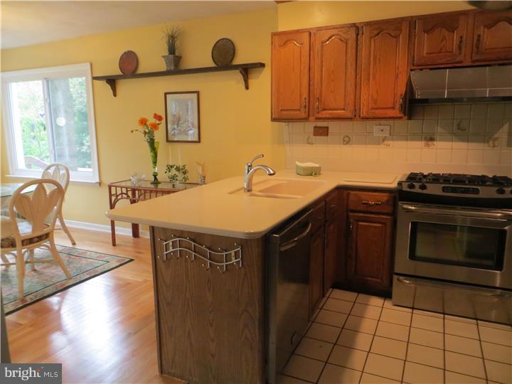 860 Aster Road Warminster, PA 18974 - Photo 19 of 25 Gallery Image 19