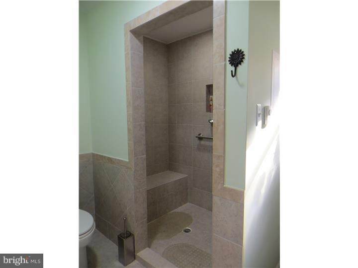 860 Aster Road Warminster, PA 18974 - Photo 25 of 25 Gallery Image 25