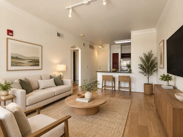 $175,000 | 7575 Kirby Drive, Unit 1104, Houston, TX 77030