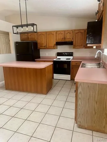 $295,000 | 1821 Hilltop Village Lane, Arnold, MO 63010