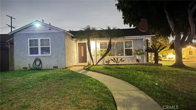 $725,000 | 6100 McKinley Avenue, South Gate, CA 90280