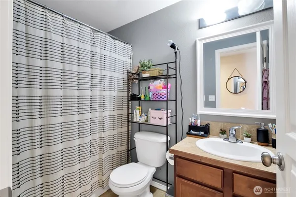 $429,999 | 1407 East Crossroads Drive, Moses Lake, WA 98837