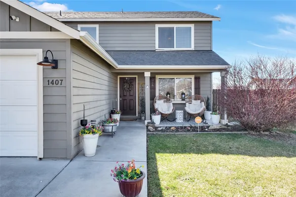 $429,999 | 1407 East Crossroads Drive, Moses Lake, WA 98837