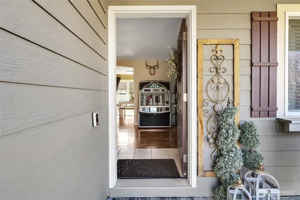 $429,999 | 1407 East Crossroads Drive, Moses Lake, WA 98837