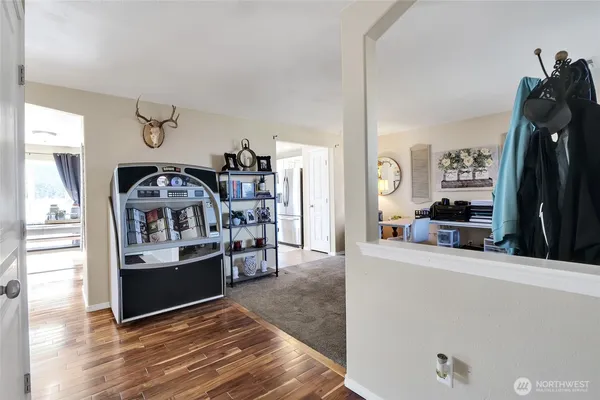 $429,999 | 1407 East Crossroads Drive, Moses Lake, WA 98837