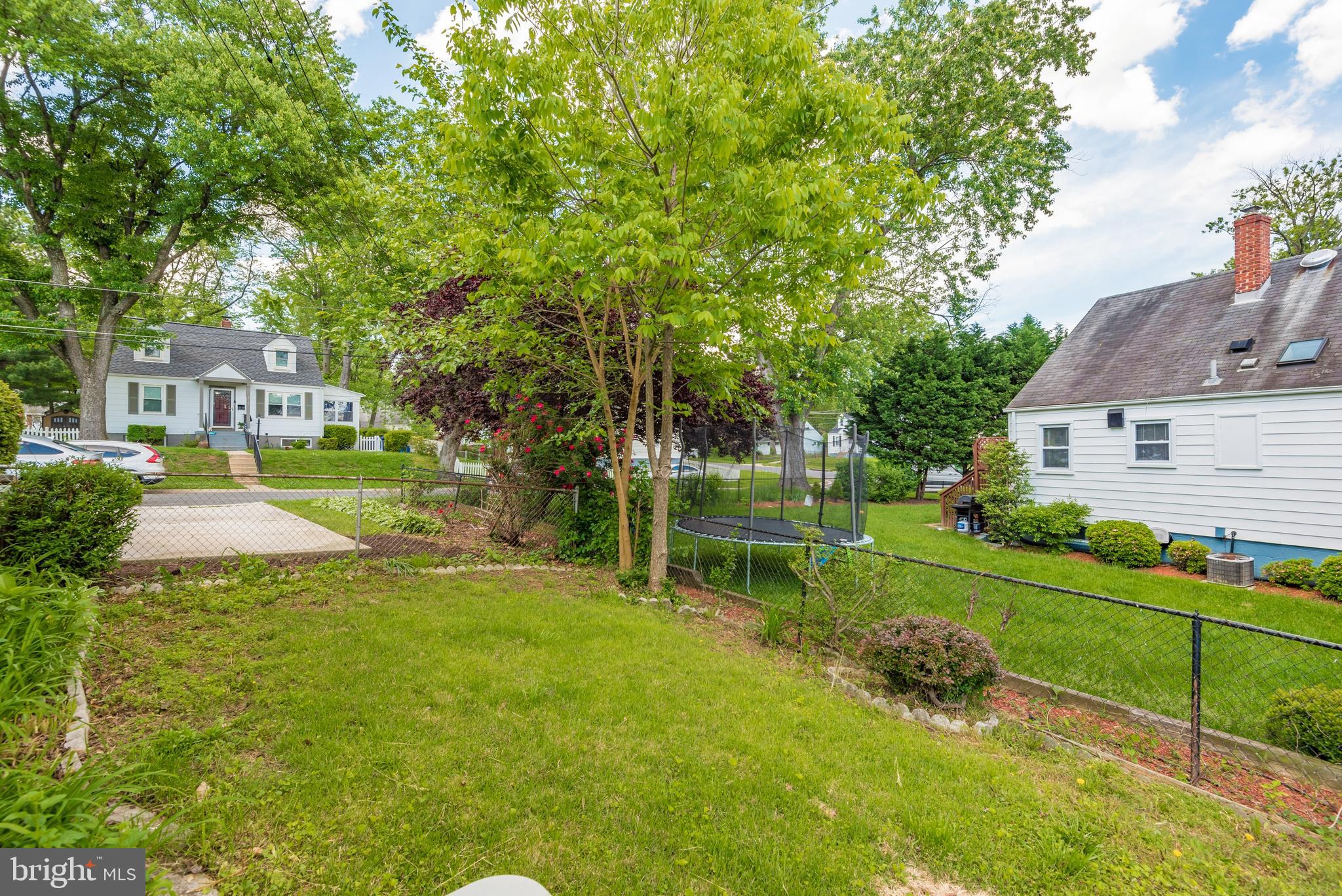 1511 Moffet Road Silver Spring, MD 20903 - Photo 54 of 59 Side Yard